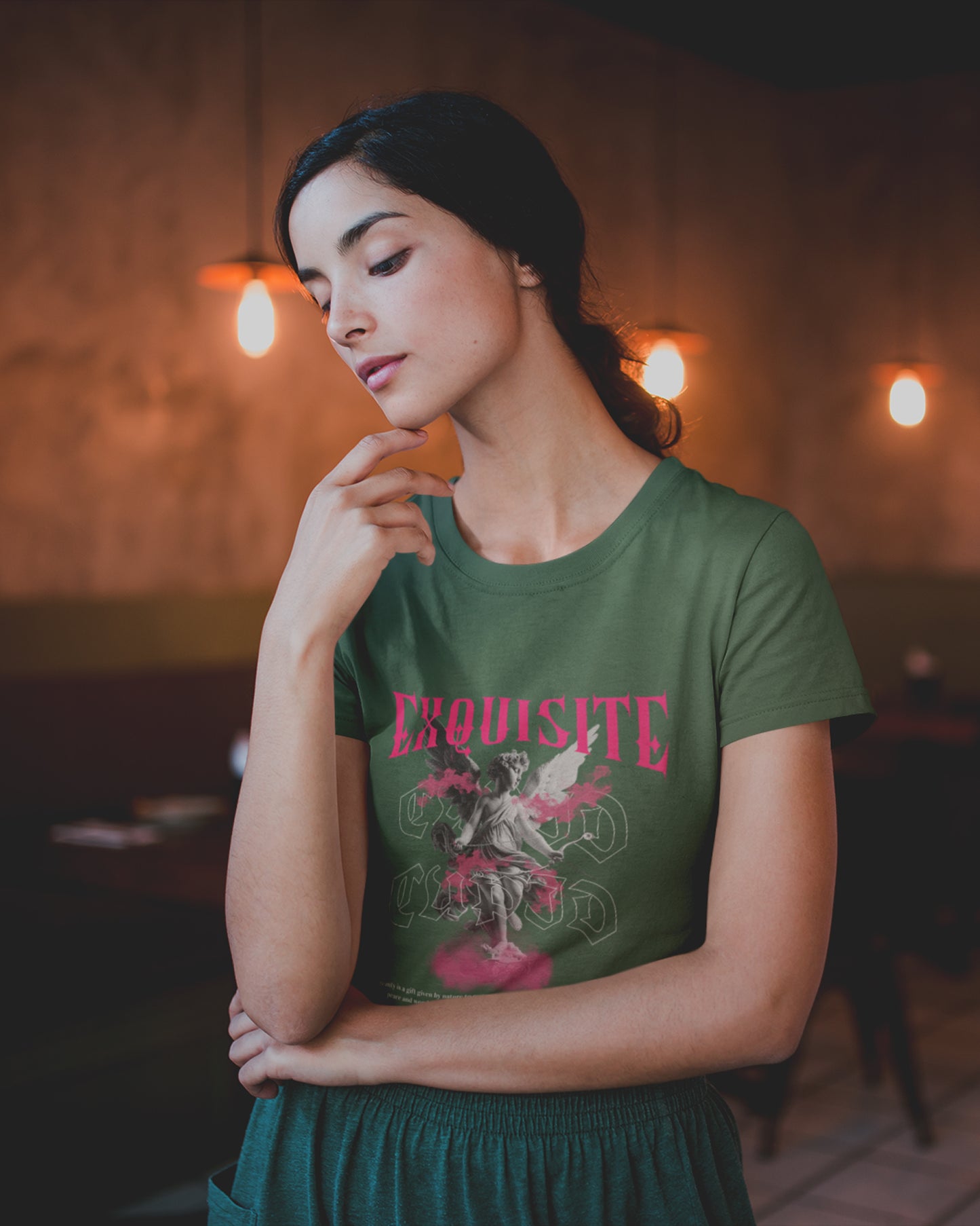 Women’s Curved Hem Cotton T-Shirt – Exquisite