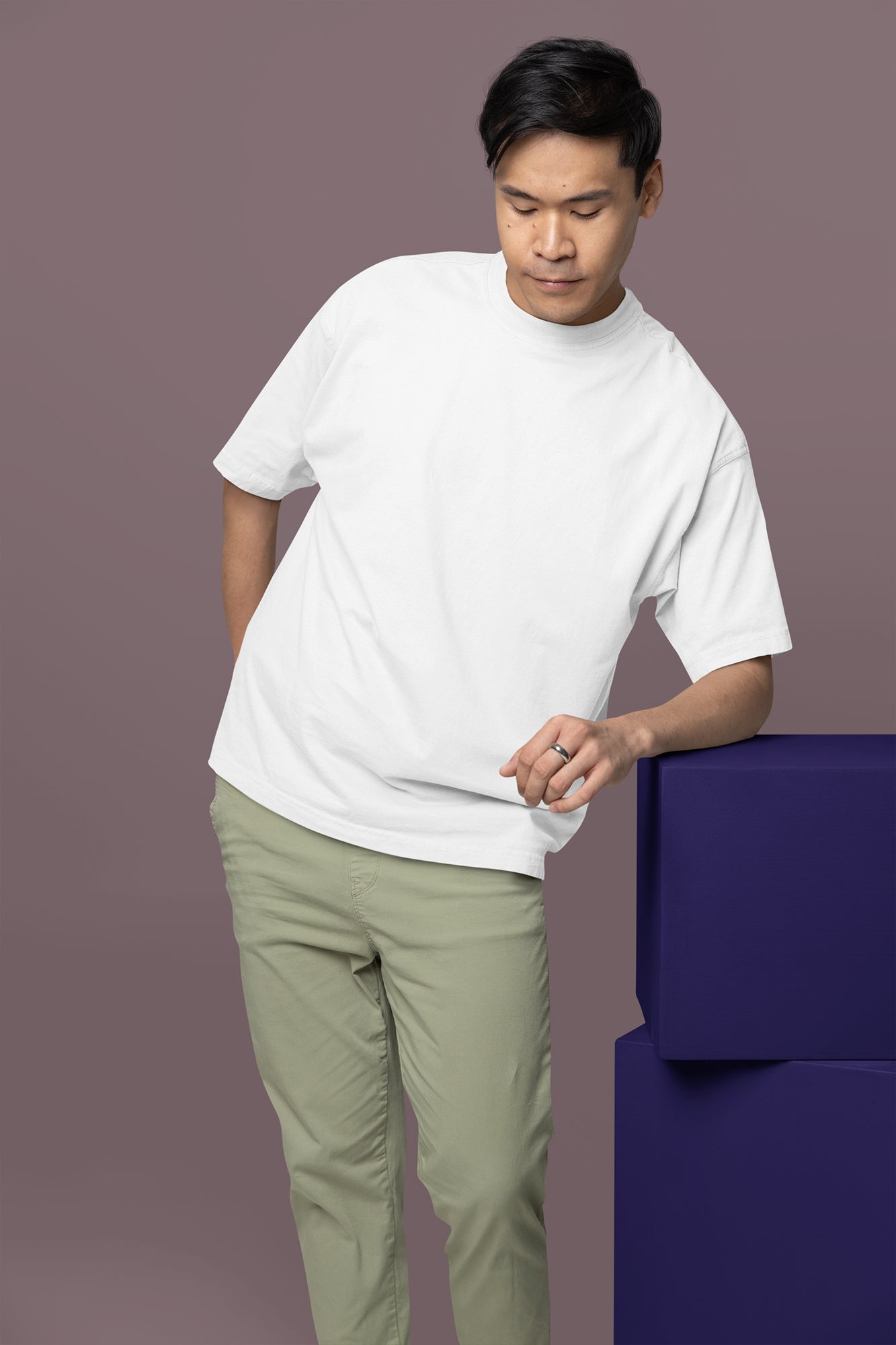 Relaxed Fit Men's T-Shirt – 220 GSM Bio-Washed Cotton, Streetwear Essential