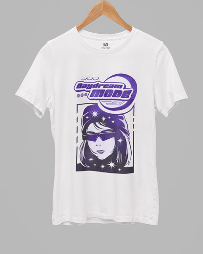 Women’s Regular Fit Curved Hem T-Shirt – Day Dreamer